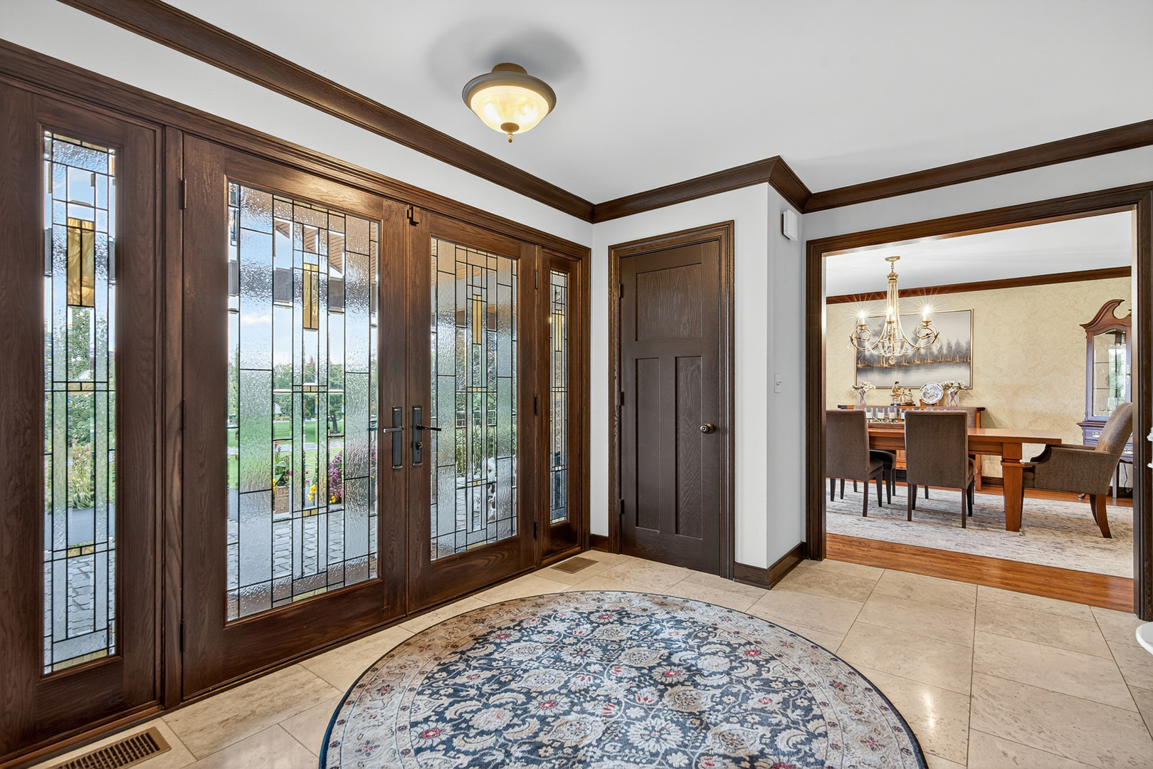 1886 Clover Drive