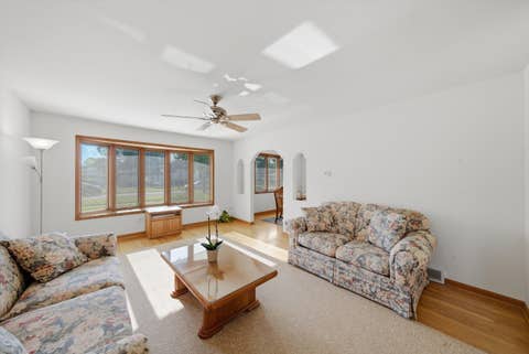 Tiny photo for 8455 Newland Avenue, Burbank, IL 60459 (MLS # 12728777)