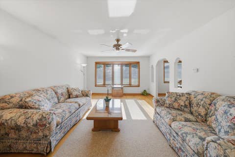 Tiny photo for 8455 Newland Avenue, Burbank, IL 60459 (MLS # 12728777)