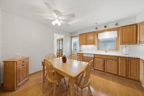 Tiny photo for 8455 Newland Avenue, Burbank, IL 60459 (MLS # 12728777)
