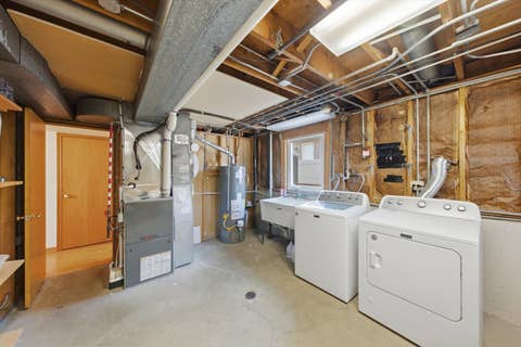 Tiny photo for 8455 Newland Avenue, Burbank, IL 60459 (MLS # 12728777)