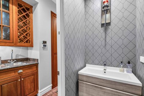 Tiny photo for 1719 N Fremont Street, Chicago, IL 60614 (MLS # 12356474)