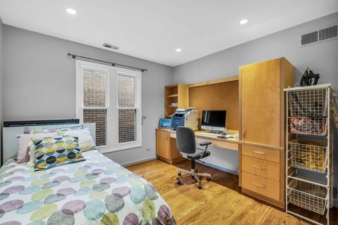 Tiny photo for 1719 N Fremont Street, Chicago, IL 60614 (MLS # 12356474)