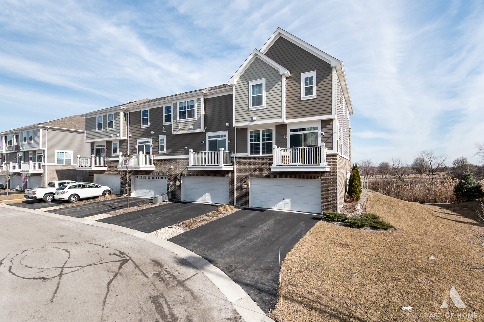 14017 S Belmont Drive