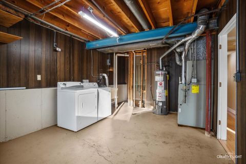 Tiny photo for 425 Carriage Hill Road, Naperville, IL 60565 (MLS # 12539806)