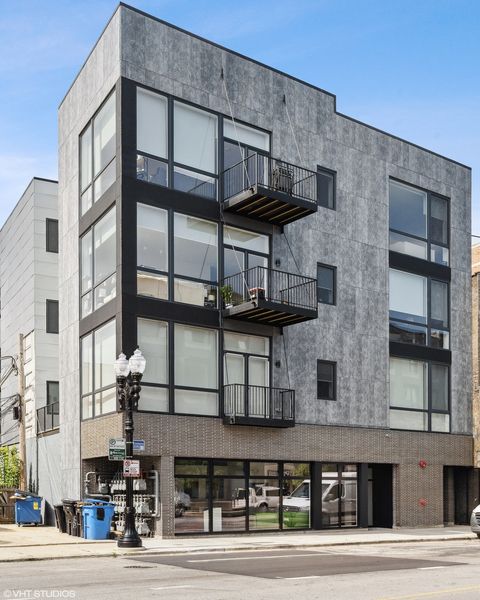 4410 N Clark Street 306 Chicago IL 60640