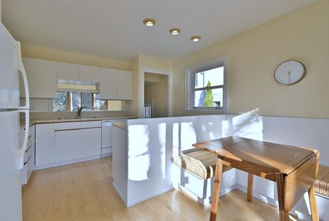 Tiny photo for 179 S Lawndale Avenue, Elmhurst, IL 60126 (MLS # 12572308)