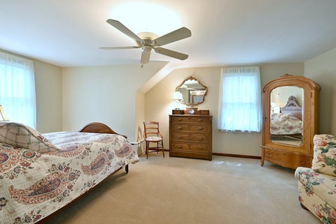 Tiny photo for 3946 Gilbert Avenue, Western Springs, IL 60558 (MLS # 12674681)
