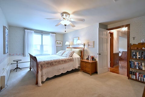 Tiny photo for 3946 Gilbert Avenue, Western Springs, IL 60558 (MLS # 12674681)