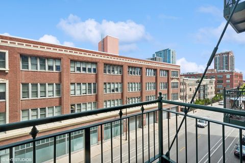 Tiny photo for 1801 S MICHIGAN Avenue #402, Chicago, IL 60616 (MLS # 12600912)