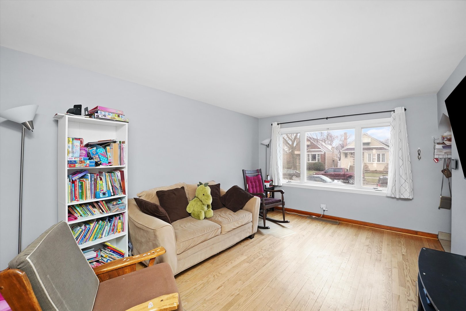 3927 W 69th Street