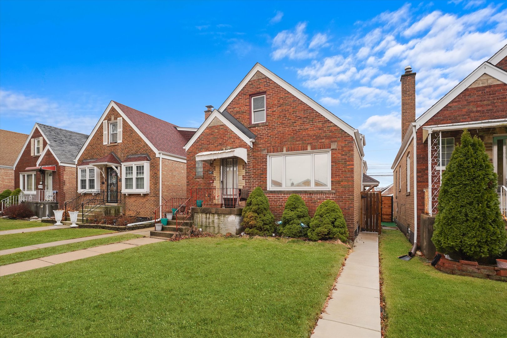 3927 W 69th Street