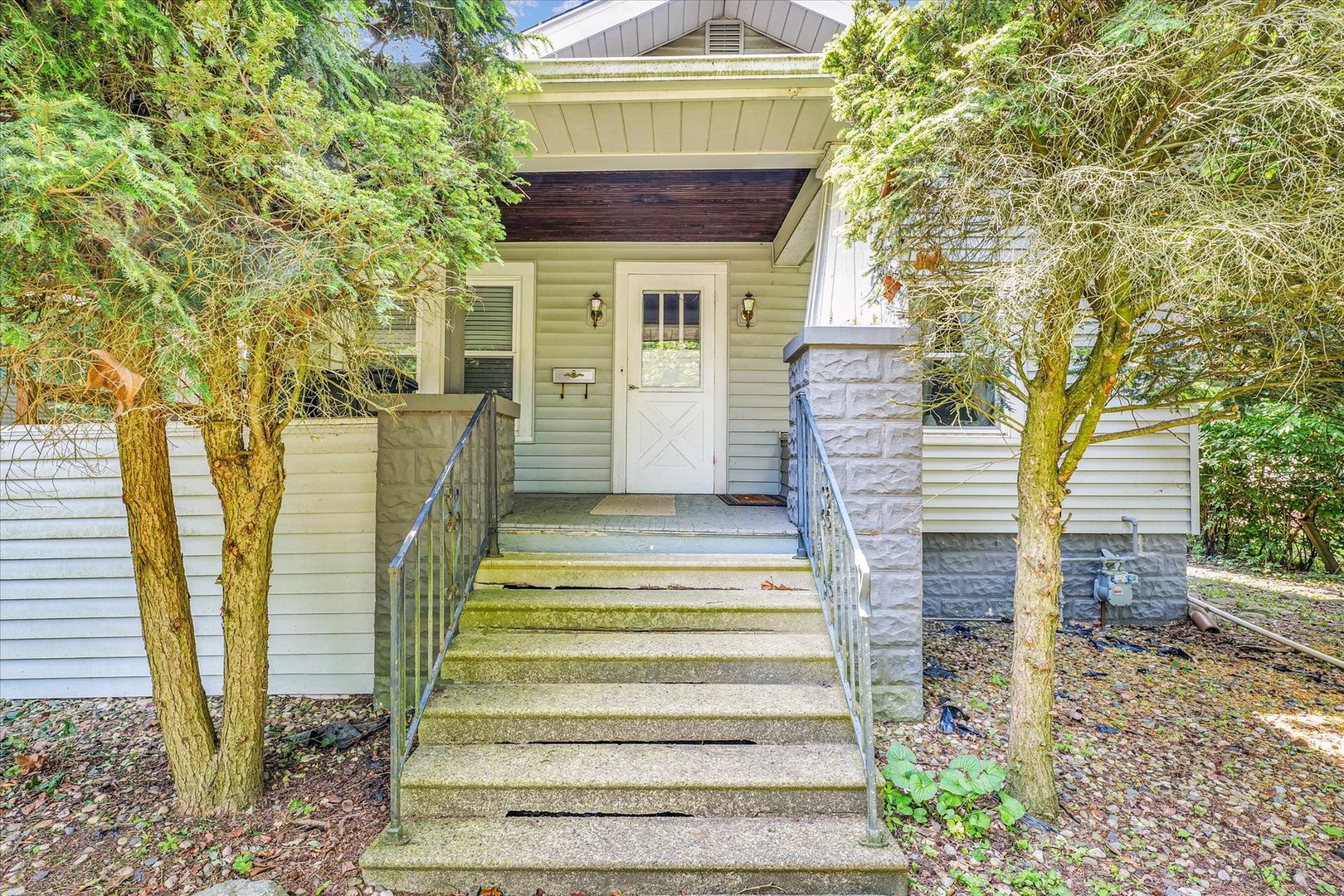 503 W Charles Street