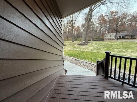 Tiny photo for 16429 N Hawthorne Hills Drive, Mt Vernon, IL 62864 (MLS # EB460518)