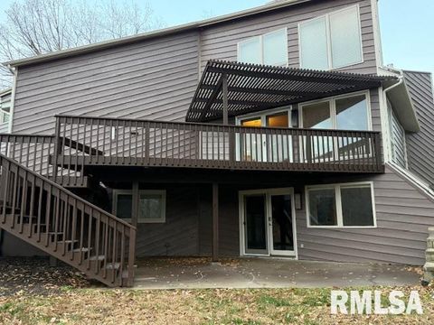 Tiny photo for 16429 N Hawthorne Hills Drive, Mt Vernon, IL 62864 (MLS # EB460518)