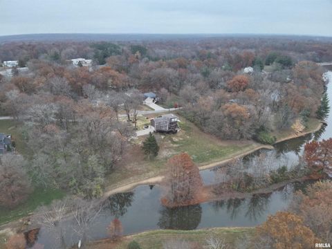 Tiny photo for 16429 N Hawthorne Hills Drive, Mt Vernon, IL 62864 (MLS # EB460518)