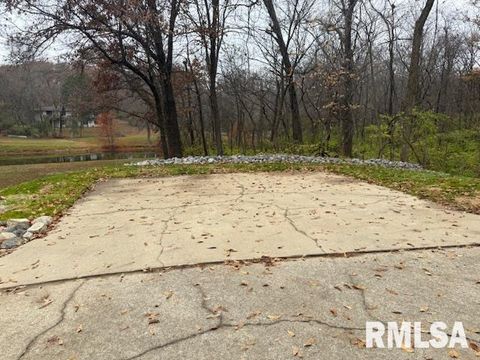 Tiny photo for 16429 N Hawthorne Hills Drive, Mt Vernon, IL 62864 (MLS # EB460518)