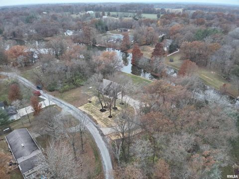 Tiny photo for 16429 N Hawthorne Hills Drive, Mt Vernon, IL 62864 (MLS # EB460518)