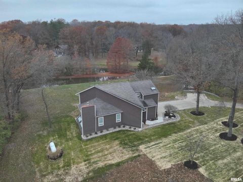 Tiny photo for 16429 N Hawthorne Hills Drive, Mt Vernon, IL 62864 (MLS # EB460518)