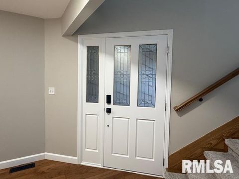 Tiny photo for 16429 N Hawthorne Hills Drive, Mt Vernon, IL 62864 (MLS # EB460518)