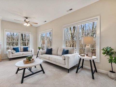 Tiny photo for 1227 E Kimberly Road #5, Bettendorf, IA 52722 (MLS # 12596790)