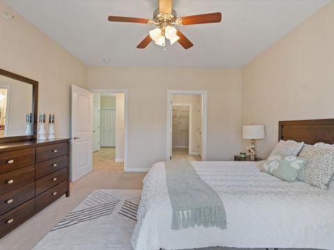 Tiny photo for 1227 E Kimberly Road #5, Bettendorf, IA 52722 (MLS # 12596790)