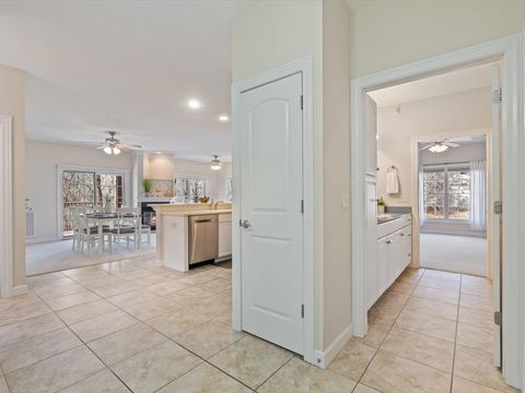 Tiny photo for 1227 E Kimberly Road #5, Bettendorf, IA 52722 (MLS # 12596790)