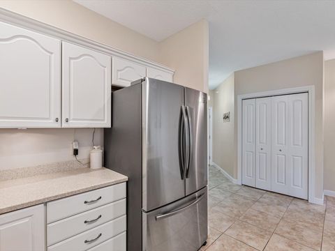 Tiny photo for 1227 E Kimberly Road #5, Bettendorf, IA 52722 (MLS # 12596790)