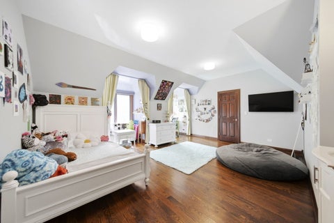 Tiny photo for 2015 N Northumberland Pass, Palatine, IL 60074 (MLS # 12759584)