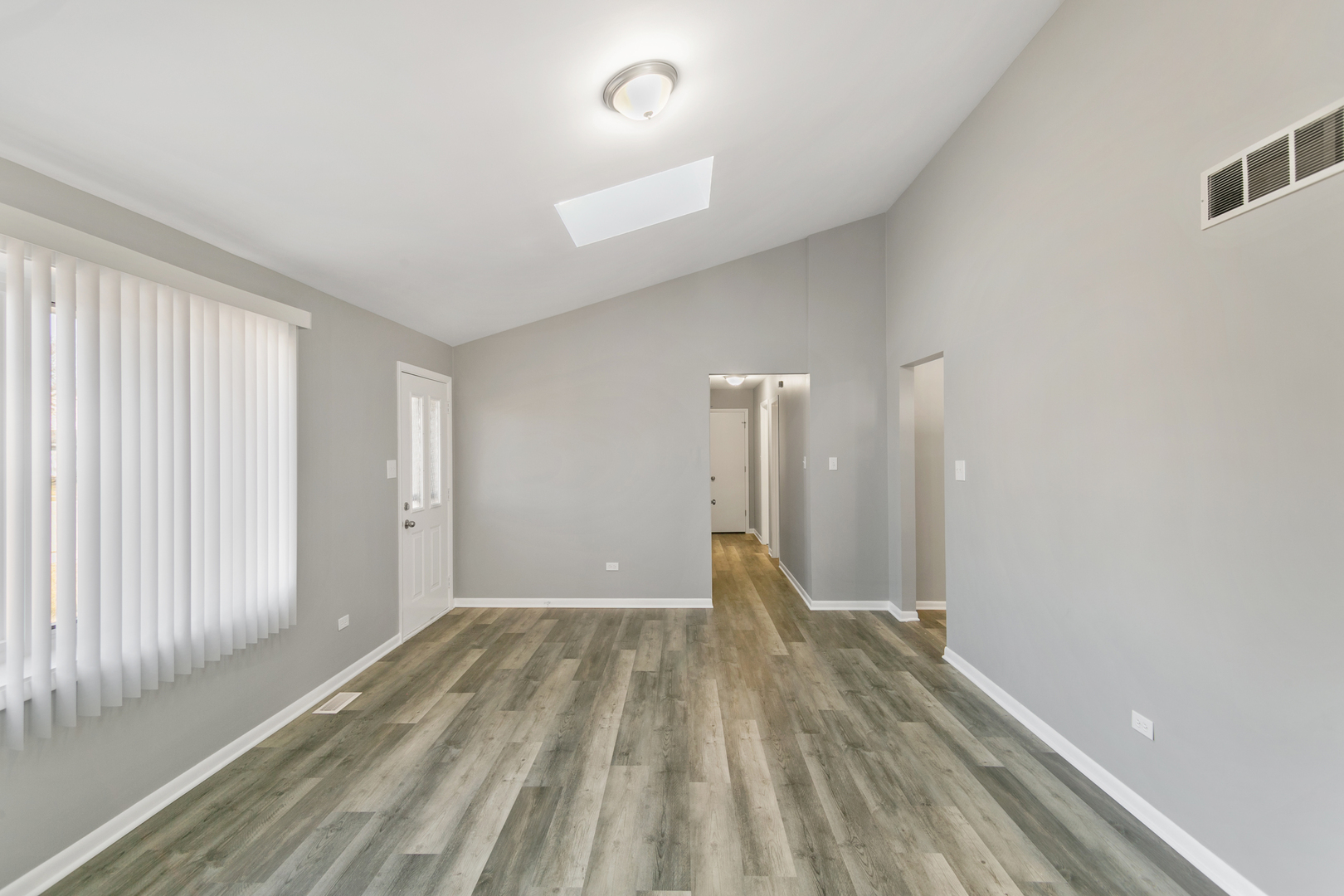 2818 Warren Dorris Drive