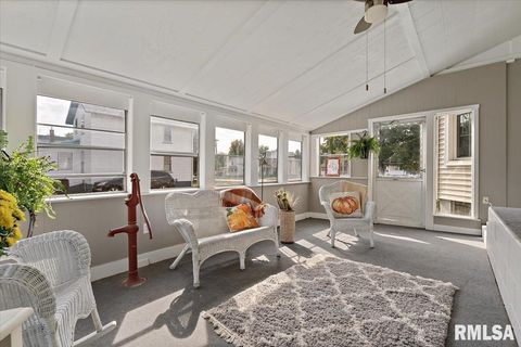 Tiny photo for 608 S OAKWOOD Avenue, Geneseo, IL 61238 (MLS # QC4267823)