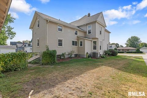 Tiny photo for 608 S OAKWOOD Avenue, Geneseo, IL 61254 (MLS # QC4267823)