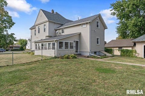 Tiny photo for 608 S OAKWOOD Avenue, Geneseo, IL 61254 (MLS # QC4267823)