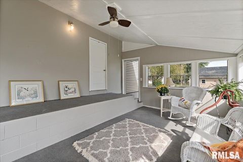 Tiny photo for 608 S OAKWOOD Avenue, Geneseo, IL 61238 (MLS # QC4267823)