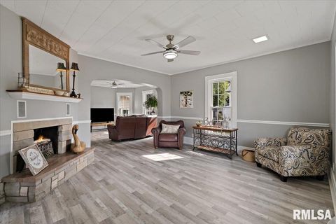 Tiny photo for 608 S OAKWOOD Avenue, Geneseo, IL 61254 (MLS # QC4267823)