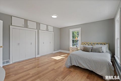 Tiny photo for 608 S OAKWOOD Avenue, Geneseo, IL 61254 (MLS # QC4267823)