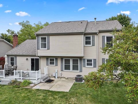 Tiny photo for 1845 Maryland Drive, Elk Grove Village, IL 60007 (MLS # 12491545)