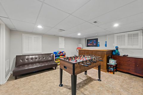 Tiny photo for 1845 Maryland Drive, Elk Grove Village, IL 60007 (MLS # 12491545)