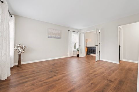 Tiny photo for 1845 Maryland Drive, Elk Grove Village, IL 60007 (MLS # 12491545)