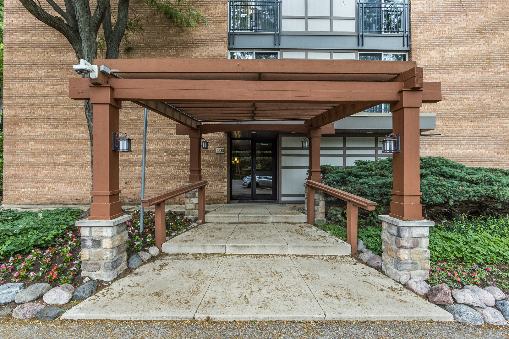 5830 Oakwood Drive 3K