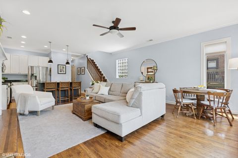 Tiny photo for 3509 N Fremont Street #3F, Chicago, IL 60657 (MLS # 12452332)