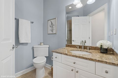 Tiny photo for 3509 N Fremont Street #3F, Chicago, IL 60657 (MLS # 12452332)