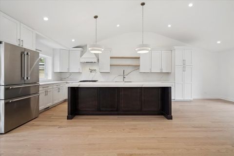 Tiny photo for 191 W Millers Road, Des Plaines, IL 60016 (MLS # 12465258)