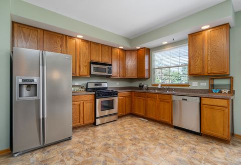 Tiny photo for 16343 Pioneer Parkway, Lockport, IL 60441 (MLS # 12458481)