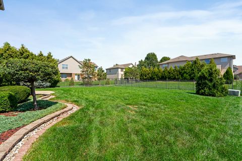 Tiny photo for 16343 Pioneer Parkway, Lockport, IL 60441 (MLS # 12458481)