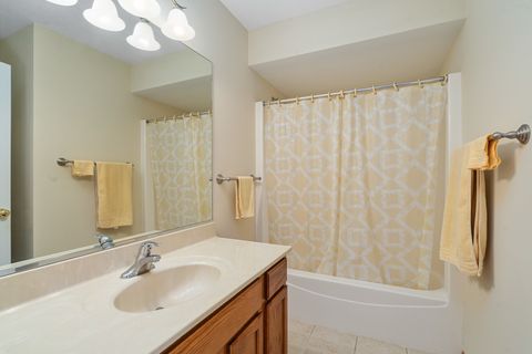 Tiny photo for 16343 Pioneer Parkway, Lockport, IL 60441 (MLS # 12458481)