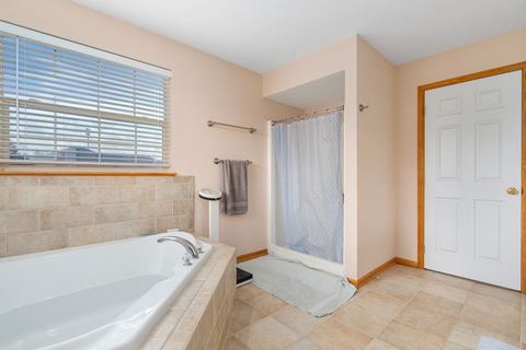 Tiny photo for 16343 Pioneer Parkway, Lockport, IL 60441 (MLS # 12458481)