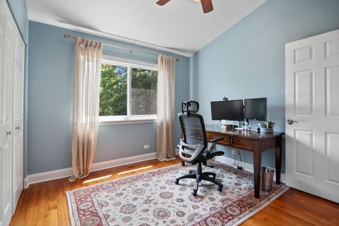 Tiny photo for 597 CLIFFWOOD Lane, Gurnee, IL 60031 (MLS # 12694157)