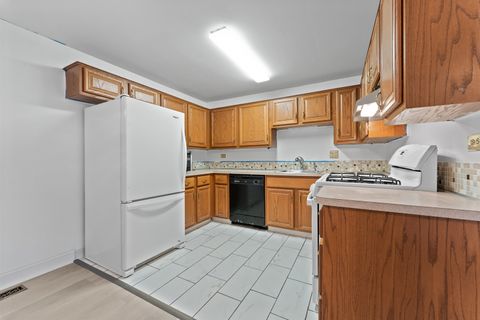 Tiny photo for 195 Duxbury Court #D, Bloomingdale, IL 60108 (MLS # 12503034)