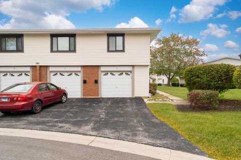 195 Duxbury Court D Bloomingdale IL 60108